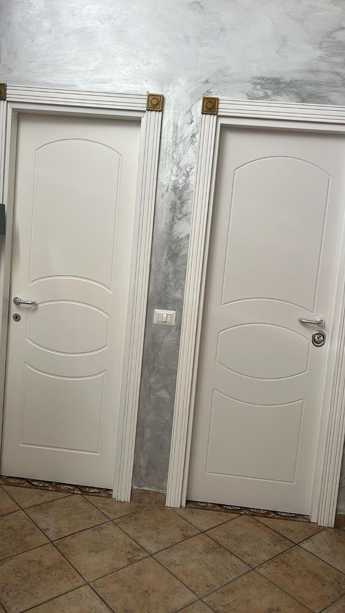 Le Camere Di Giusy Nazionale 24 Neapel Exterior foto