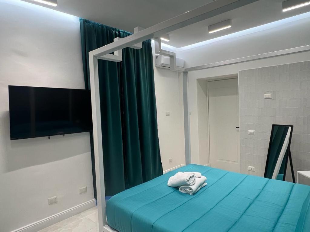 Le Camere Di Giusy Nazionale 24 Neapel Exterior foto